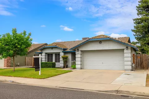 Exterior - 4423 Capurso Dr, Turlock, CA 95382 photo 2 of 10