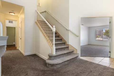 Entry Way - 813 Boulder Ave, Lathrop, CA 95330 photo 3 of 11