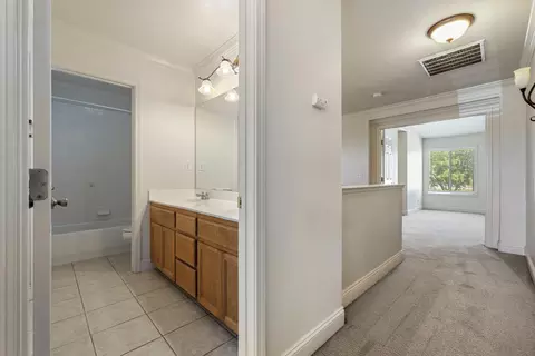 Entry Way - 813 Boulder Ave, Lathrop, CA 95330 photo 8 of 11