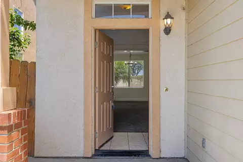 Entry Way - 813 Boulder Ave, Lathrop, CA 95330 photo 1 of 11