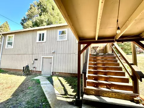 Exterior - 1677 2nd St, Arnold, CA 95223 photo 9 of 10