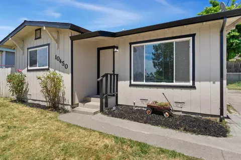 10450 Buena Vista Dr, Jackson, CA 95642