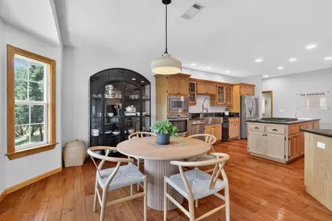 Dining - 3291 Texas Hill Rd, Placerville, CA 95667 photo 4 of 4