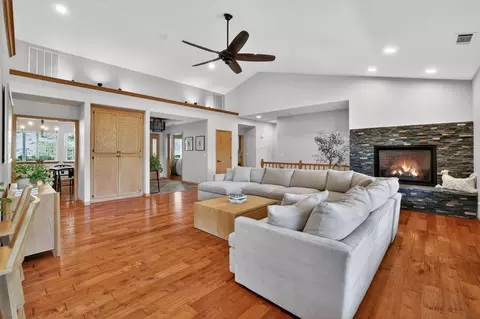 Living - 3291 Texas Hill Rd, Placerville, CA 95667 photo 2 of 4