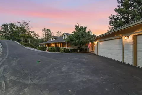 Exterior - 3291 Texas Hill Rd, Placerville, CA 95667 photo 4 of 34
