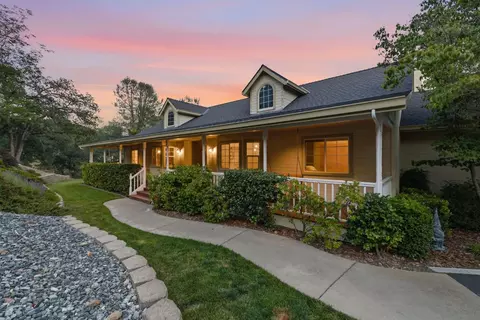 Exterior - 3291 Texas Hill Rd, Placerville, CA 95667 photo 2 of 34