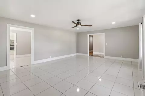 Living - 1408 Wallin Way, Modesto, CA 95351 photo 2 of 7