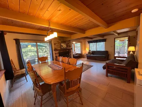 Dining - 2266 Fairway Dr, Arnold, CA 95223 photo 2 of 3