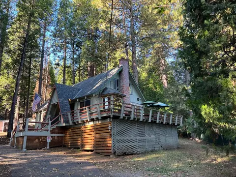 Exterior - 2266 Fairway Dr, Arnold, CA 95223 photo 3 of 4