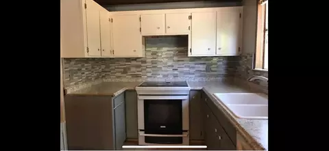 Kitchen - 2266 Fairway Dr, Arnold, CA 95223 photo 2 of 2