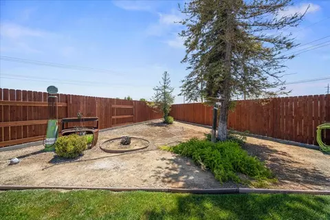 Exterior - 753 Egret Dr, Williams, CA 95987 photo 9 of 16