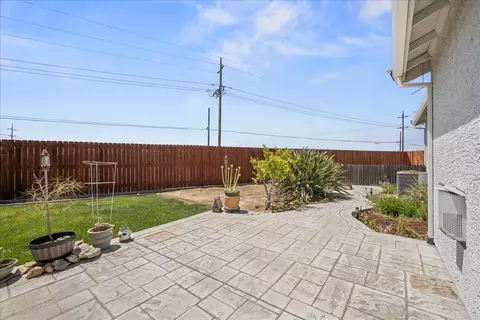 Exterior - 753 Egret Dr, Williams, CA 95987 photo 4 of 16