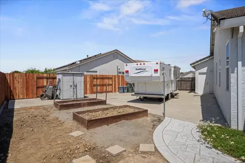 Exterior - 753 Egret Dr, Williams, CA 95987 photo 12 of 16