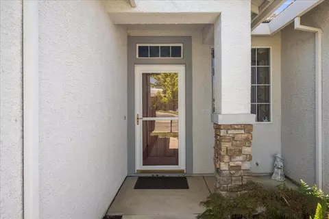 Entry Way - 753 Egret Dr, Williams, CA 95987 photo 2 of 2