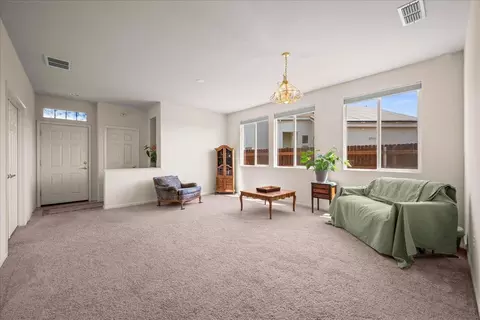 Living - 753 Egret Dr, Williams, CA 95987 photo 3 of 5