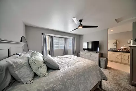 Bedroom - 1002 Pinehurst Ct, Concord, CA 94521 photo 5 of 8