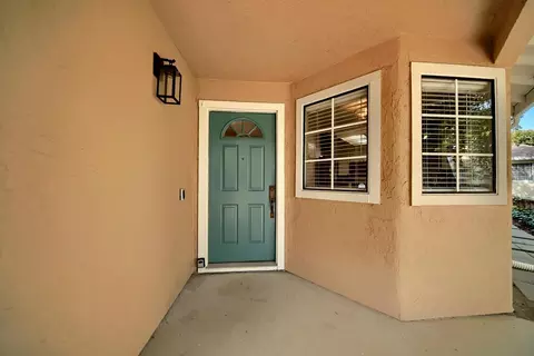 Exterior - 1002 Pinehurst Ct, Concord, CA 94521 photo 6 of 12