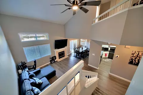 Entry Way - 1002 Pinehurst Ct, Concord, CA 94521 photo 9 of 15
