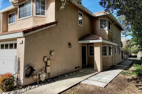 Exterior - 1002 Pinehurst Ct, Concord, CA 94521 photo 3 of 12
