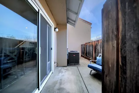 Exterior - 1002 Pinehurst Ct, Concord, CA 94521 photo 9 of 12