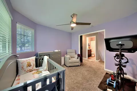 Bedroom - 1002 Pinehurst Ct, Concord, CA 94521 photo 4 of 8
