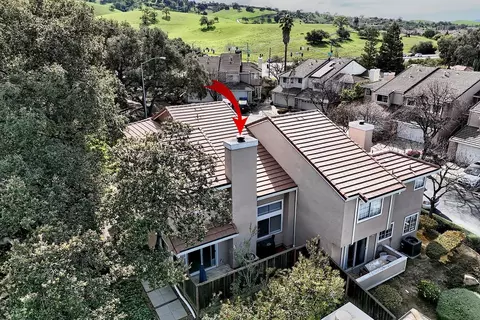 View/Area - 1002 Pinehurst Ct, Concord, CA 94521 photo 1 of 11