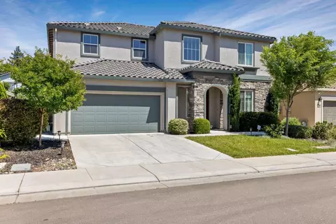 Exterior - 1952 Roualt Way, Lodi, CA 95242 photo 5 of 11