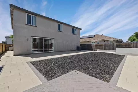 Exterior - 1952 Roualt Way, Lodi, CA 95242 photo 11 of 11