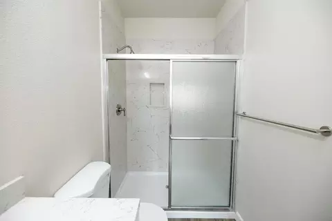 Bath - 720 N 2nd St, Patterson, CA 95363 photo 10 of 10