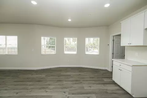 Living - 720 N 2nd St, Patterson, CA 95363 photo 5 of 6