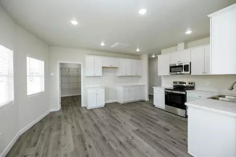 Other - 720 N 2nd St, Patterson, CA 95363 photo 5 of 20