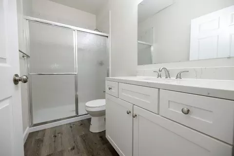 Bath - 720 N 2nd St, Patterson, CA 95363 photo 1 of 10