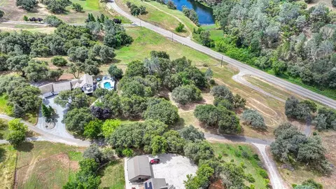 View/Area - 4860 Silk Tree Ln, Cool, CA 95614 photo 3 of 14