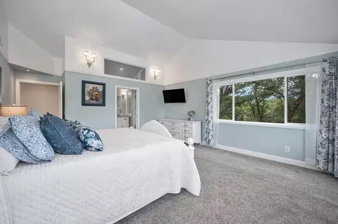 Bedroom - 4860 Silk Tree Ln, Cool, CA 95614 photo 2 of 11