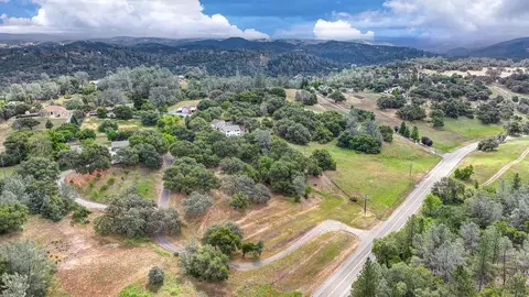 View/Area - 4860 Silk Tree Ln, Cool, CA 95614 photo 1 of 14