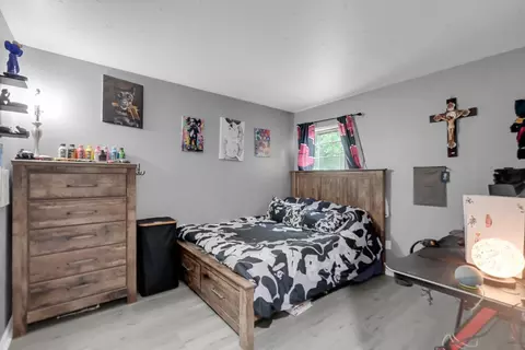 Bedroom - 1210 Cherry Oak Ln, Manteca, CA 95336 photo 4 of 4