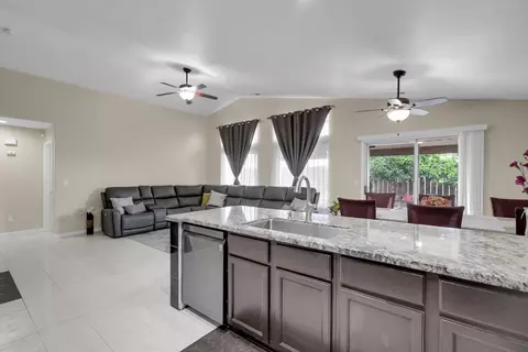 Kitchen - 1210 Cherry Oak Ln, Manteca, CA 95336 photo 3 of 3
