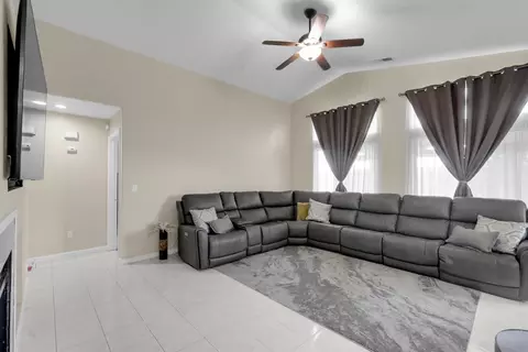 Living - 1210 Cherry Oak Ln, Manteca, CA 95336 photo 1 of 2