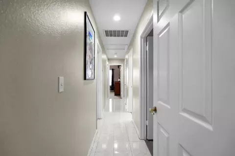 Entry Way - 1210 Cherry Oak Ln, Manteca, CA 95336 photo 1 of 1