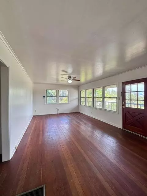 Living - 240 Pleasant St, Colfax, CA 95713 photo 3 of 4