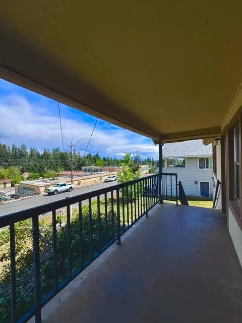 Exterior - 240 Pleasant St, Colfax, CA 95713 photo 1 of 8