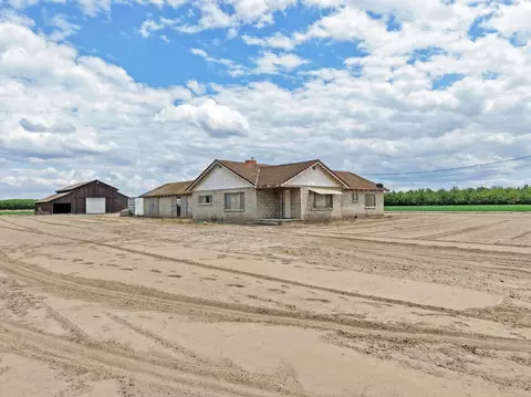 1206 S Verduga Rd, Turlock, CA 95380