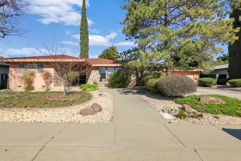1581 Valley View Dr, Yuba City, CA 95993