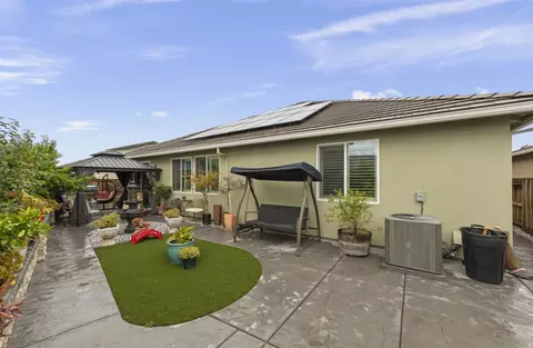 Exterior - 3380 Nightfall, Manteca, CA 95337 photo 9 of 10