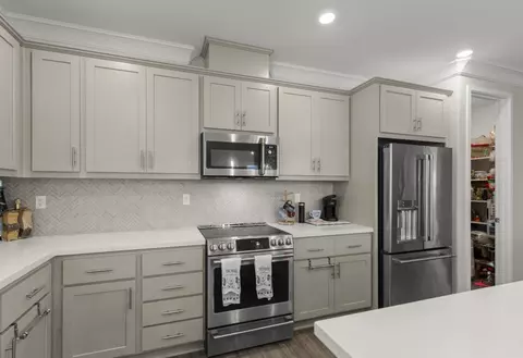 Kitchen - 3380 Nightfall, Manteca, CA 95337 photo 4 of 4