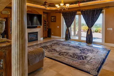 Living - 7968 Rasmussen Rd, Loomis, CA 95650 photo 1 of 4