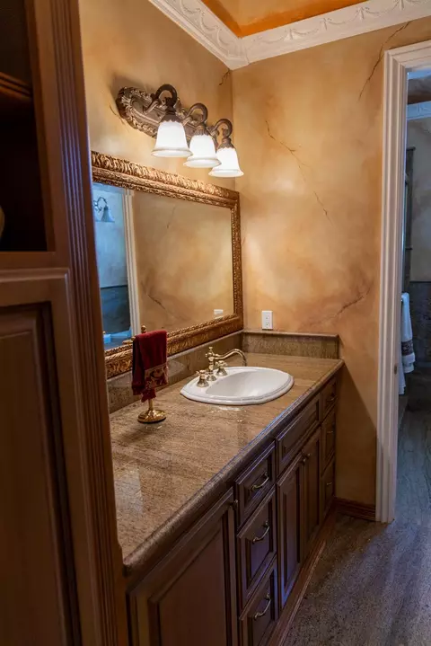 Bath - 7968 Rasmussen Rd, Loomis, CA 95650 photo 1 of 8