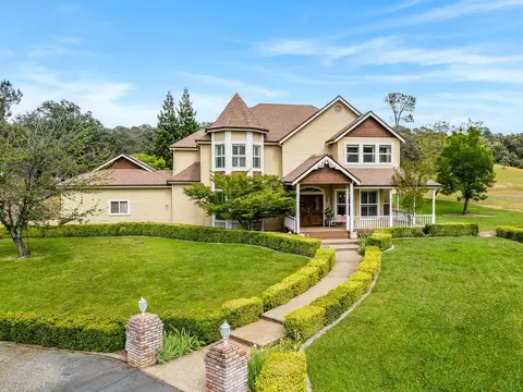 3140 Ridgeline Dr, Rescue, CA 95672