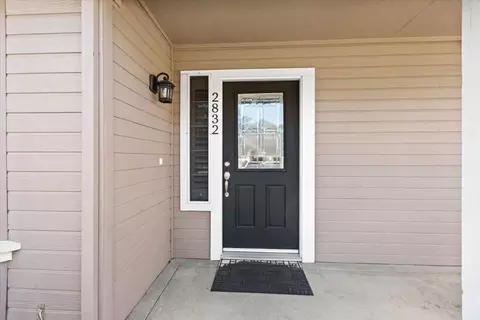 Exterior - 2832 Belharbour Dr, Modesto, CA 95355 photo 9 of 19