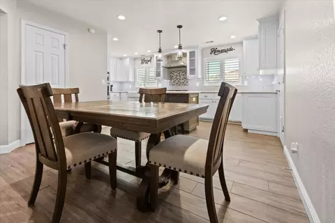 Dining - 2832 Belharbour Dr, Modesto, CA 95355 photo 3 of 3